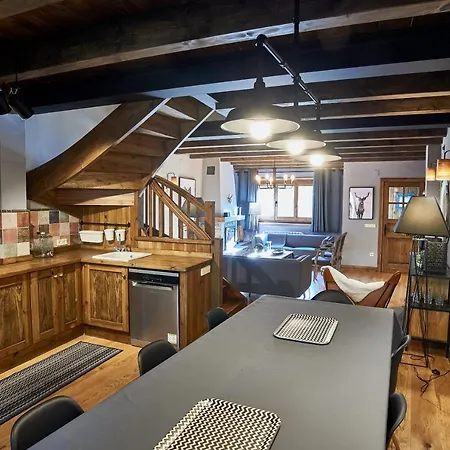 Preciosa Casa, Naut Aran, Alto Aran, Gessa, A 4 Km De Baqueira, 212 M2 Wifi Holiday home Gessa