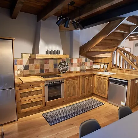 Holiday home Preciosa Casa, Naut Aran, Alto Aran, Gessa, A 4 Km De Baqueira, 212 M2 Wifi Gessa