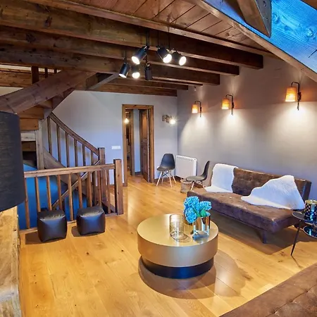 Preciosa Casa, Naut Aran, Alto Aran, Gessa, A 4 Km De Baqueira, 212 M2 Wifi Holiday home Gessa