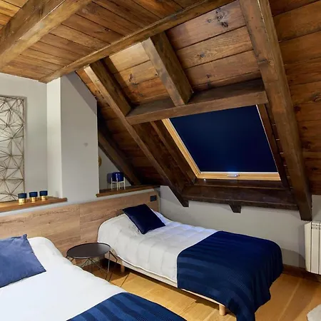 Holiday home Preciosa Casa, Naut Aran, Alto Aran, Gessa, A 4 Km De Baqueira, 212 M2 Wifi